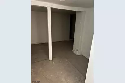 10 Mary St, Paterson, NJ 07503 - Photo 10