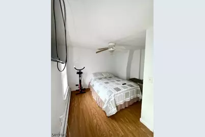 7 Marshall St, Paterson, NJ 07501 - Photo 6