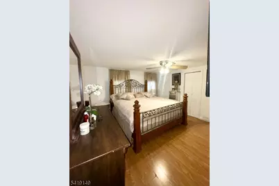 7 Marshall St, Paterson, NJ 07501 - Photo 8