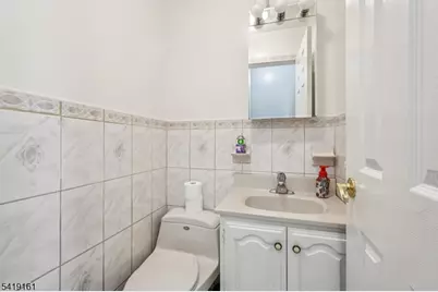 185 Trenton Ave, Paterson, NJ 07503 - Photo 20