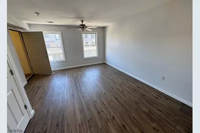 202 Mill St, Paterson, NJ 07501 - Photo 12