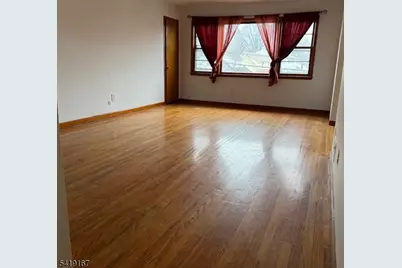 183 Laurel Ave, Union Township, NJ 07083 - Photo 8