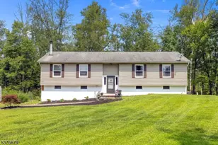 411 Shades of Death Rd, Allamuchy Township, NJ 07838 - Photo 4