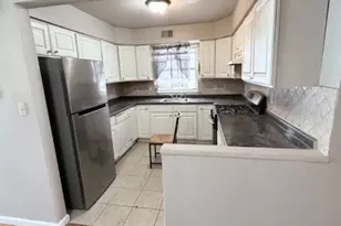 1036 Flora St, Elizabeth, NJ 07201 - Photo 4