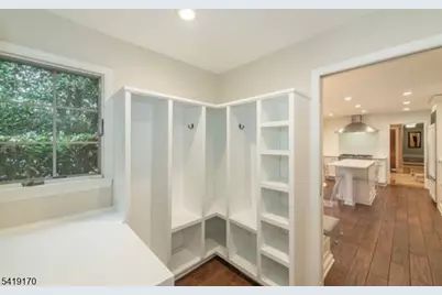 52 Athens Rd, Millburn, NJ 07078 - Photo 4