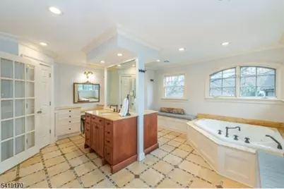 52 Athens Rd, Millburn, NJ 07078 - Photo 14