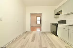 76 Aldine St, Newark, NJ 07112 - Photo 4