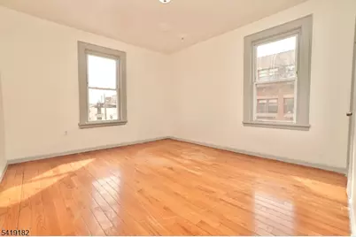 76 Aldine St, Newark, NJ 07112 - Photo 10