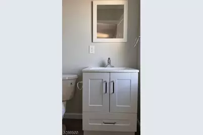 560 N 11th St, Newark, NJ 07107 - Photo 20