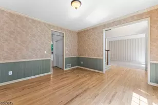 2 Seminole Rd, Montgomery Township, NJ 08558 - Photo 10