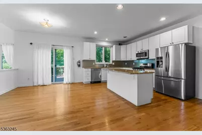 2 Seminole Rd, Montgomery Township, NJ 08558 - Photo 16