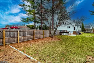 15 N Riverview Ave, Edison, NJ 08817 - Photo 4