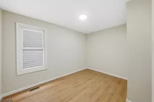 216 Delaware St, Elizabeth, NJ 07206 - Photo 10