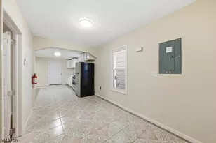 216 Delaware St, Elizabeth, NJ 07206 - Photo 4