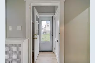 140 Westervelt Ave, Hawthorne, NJ 07506 - Photo 4