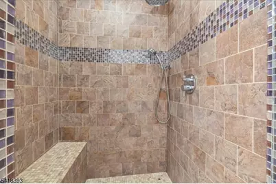 10 Tulip Ct, Kenilworth, NJ 07033 - Photo 18