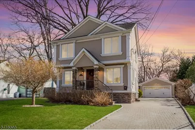 10 Tulip Ct, Kenilworth, NJ 07033 - Photo 1