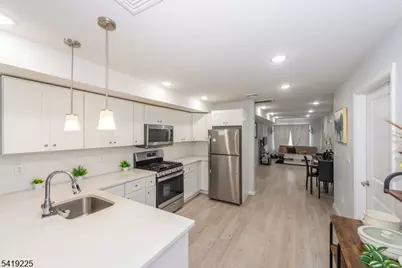 59 Mercer St, Paterson, NJ 07524 - Photo 2