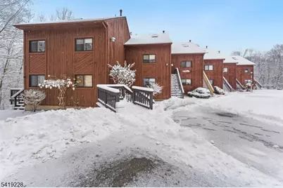 20 Augusta Dr, Unit 5, Vernon, NJ 07462 - Photo 12