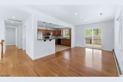 105 Hillside Ter, Lebanon Township, NJ 07830 - Photo 6