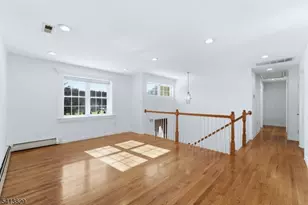 105 Hillside Terrace, Lebanon Township, NJ 07830 - Photo 4