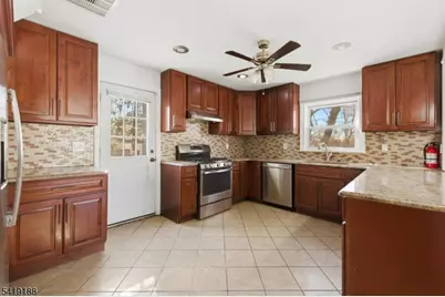 88 Columbus Ave, Belleville, NJ 07109 - Photo 8