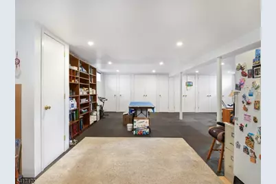 20 Forest Ave, Hawthorne, NJ 07506 - Photo 22