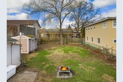 20 Forest Ave, Hawthorne, NJ 07506 - Photo 28