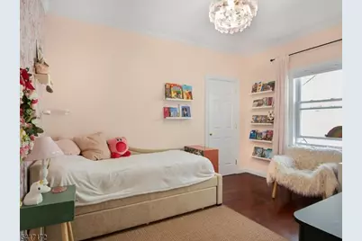 20 Forest Ave, Hawthorne, NJ 07506 - Photo 8