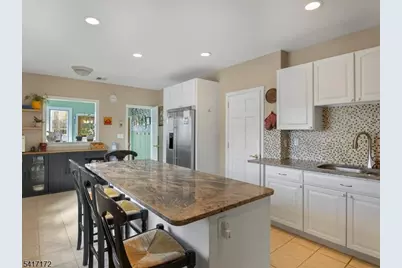 20 Forest Ave, Hawthorne, NJ 07506 - Photo 10