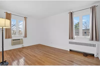 10A Troy Dr #10A, Springfield, NJ 07081 - Photo 8