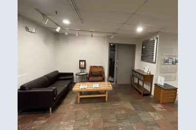 292 Bloomfield Ave, Montclair, NJ 07042 - Photo 4