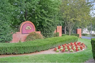 118 Cambridge Dr, Nutley, NJ 07110 - Photo 48