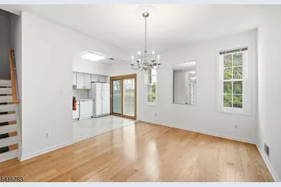 118 Cambridge Dr, Nutley, NJ 07110 - Photo 18