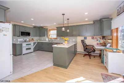 27 Old Middleville Rd, Fredon Township, NJ 07860 - Photo 10