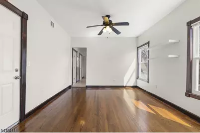 7 Rosedale Ave #2, Millburn, NJ 07041 - Photo 4