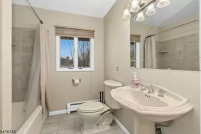 44 Maple Ave, Montville Township, NJ 07058 - Photo 10