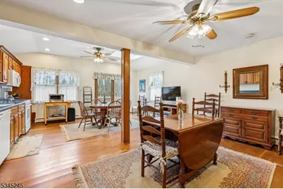 1535 Frank St, Scotch Plains Township, NJ 07076 - Photo 12