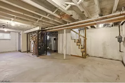 207 Brighton Ave, East Orange, NJ 07017 - Photo 22