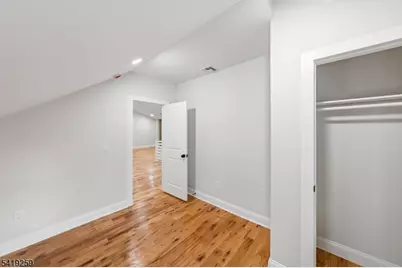 1044 Woodland Ave, Union Township, NJ 07083 - Photo 38