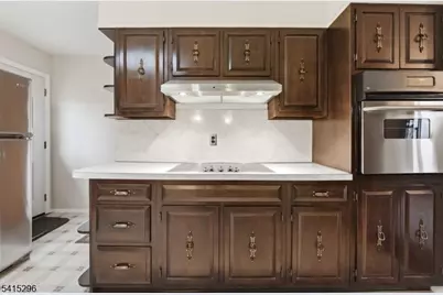 14 Hill Rd, Stanhope, NJ 07874 - Photo 8