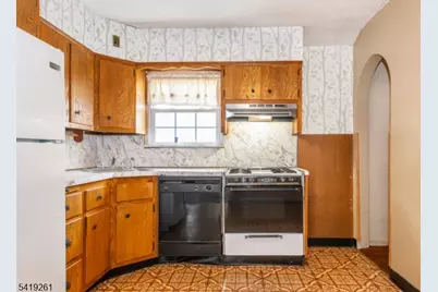 15 Passaic Ave, Woodland Park, NJ 07424 - Photo 12