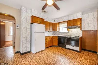 15 Passaic Ave, Woodland Park, NJ 07424 - Photo 10