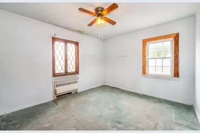 15 Passaic Ave, Woodland Park, NJ 07424 - Photo 6