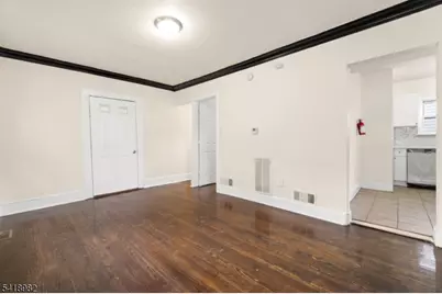 162 Columbia Ave, Newark, NJ 07106 - Photo 16