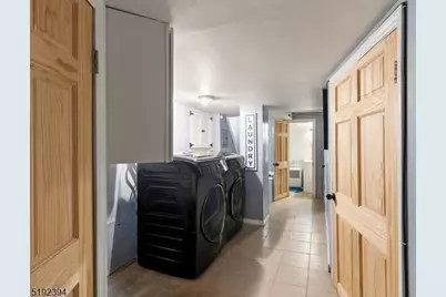 102 N 10th St #2, Paterson, NJ 07522 - Photo 24
