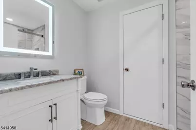 80 Wendover Court, Bedminster Township, NJ 07921 - Photo 18