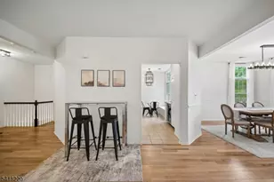 621 Binghampton Ln, Livingston, NJ 07039 - Photo 8