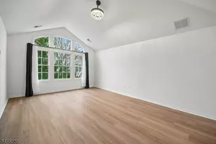 621 Binghampton Ln, Livingston, NJ 07039 - Photo 18