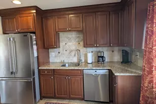 150 Victoria Dr, Clark Township, NJ 07066 - Photo 4